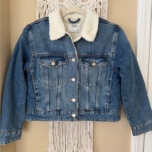 ZARA FLEECE TRIM DENIM JACKET